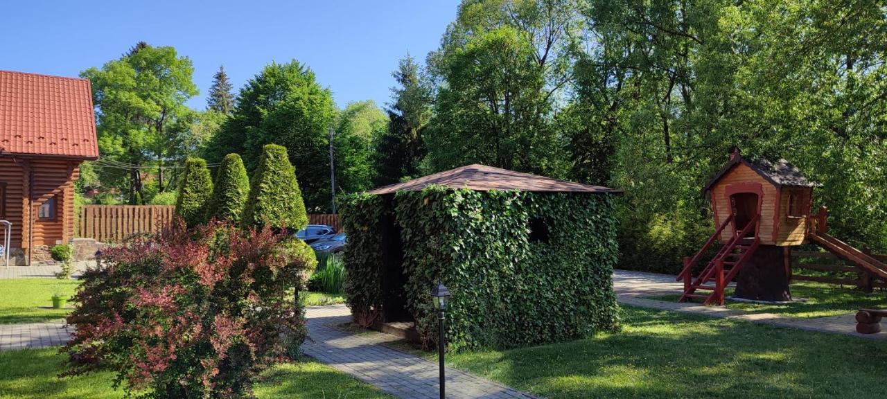 Mini Hotel Zakrut Tatariv Exterior foto